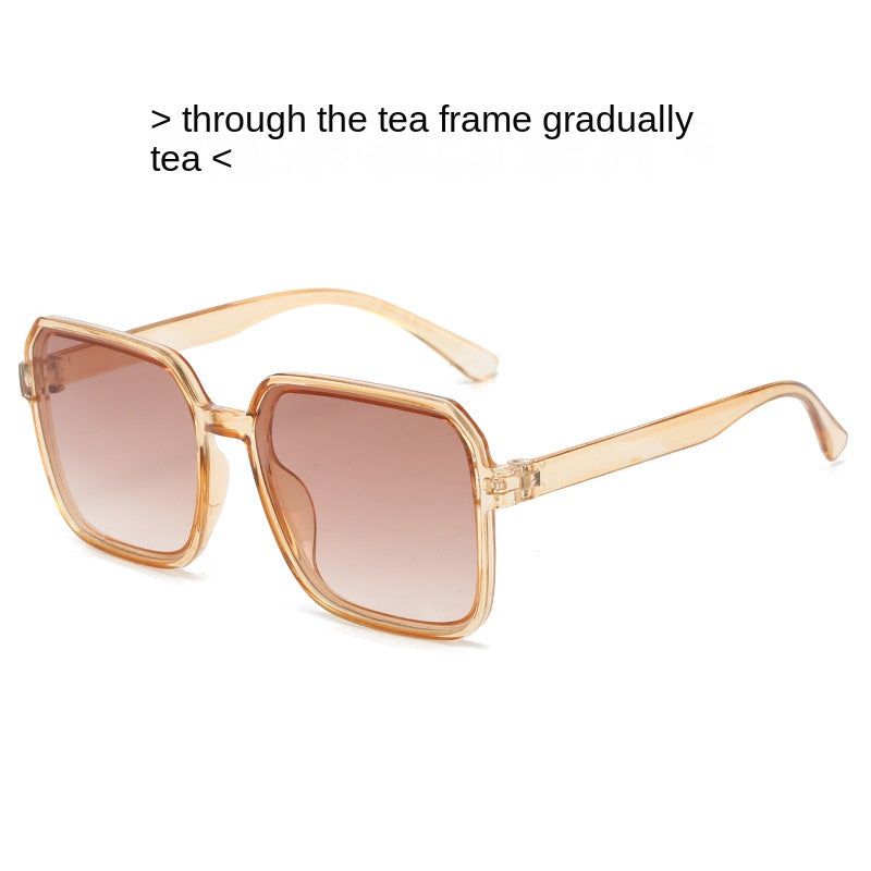 Lunettes de soleil carrées, tout simplement