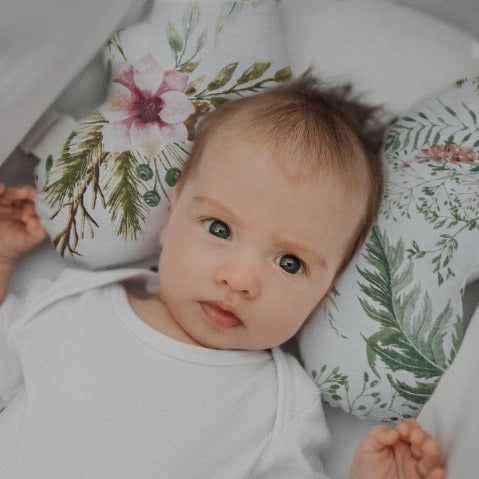 23.28 USD Coussin de nuque multifonctionnel pour poussette, en forme de papillon, avec sangle de fixation pour bébé, pour un confort optimal.