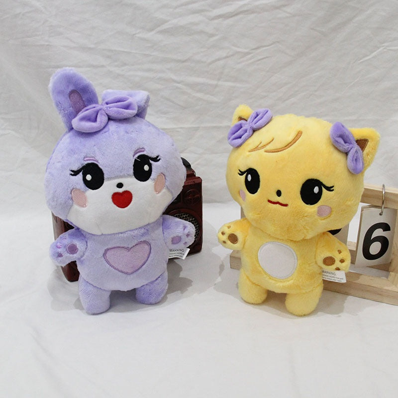 22,12 USD - Adorables peluches canard jaune, ours et lapin violet