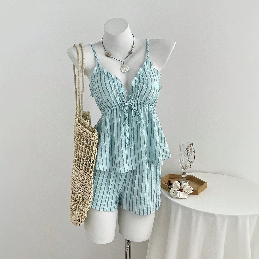 Ensemble deux pièces débardeur rayé à col en V et short pour femme