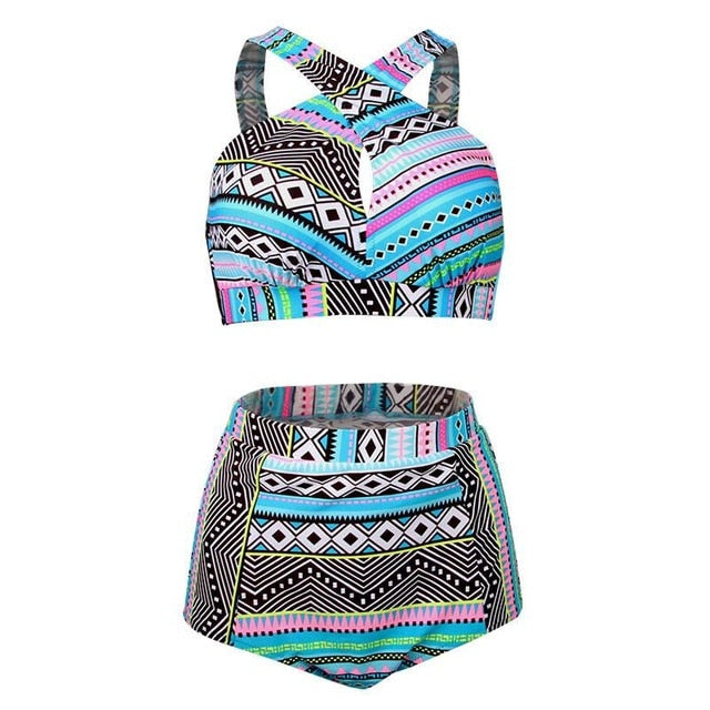 Maillot de bain grande taille, maillot de bain taille haute, bikini col montant, collection 2017, bikinis croisés, haut de maillot de bain femme, maillot de bain 5XL