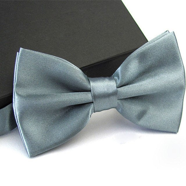 12.43 USD Nœud papillon homme, 1 pièce, style classique, en satin, idéal pour smoking, mariage ou soirée. Motif papillon ajustable.