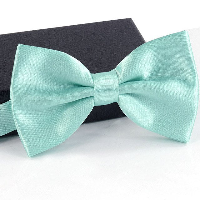 12.43 USD Nœud papillon homme, 1 pièce, style classique, en satin, idéal pour smoking, mariage ou soirée. Motif papillon ajustable.