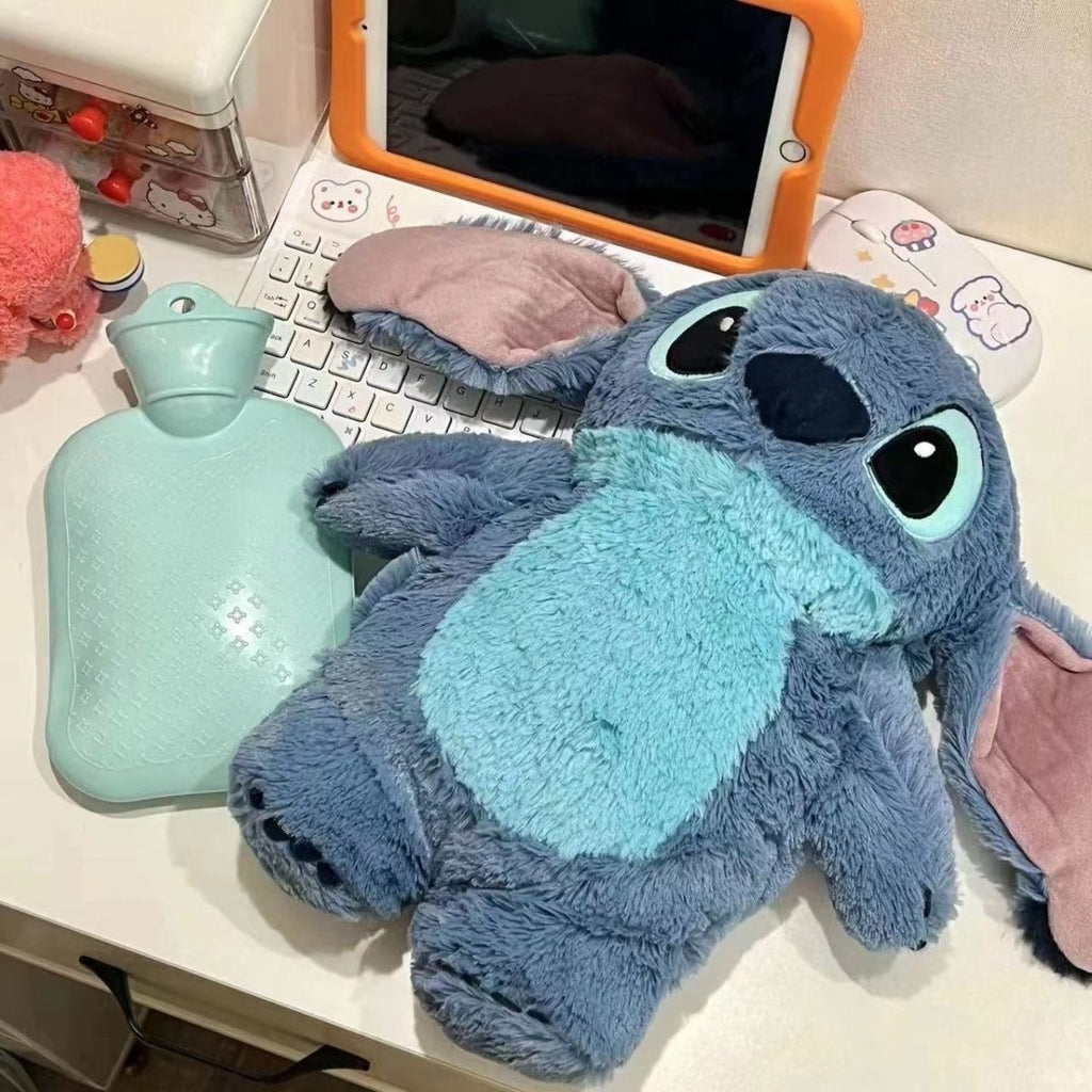 Bolsa de agua caliente de peluche inspirada en una celebridad animada