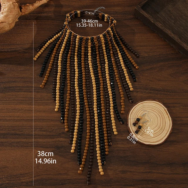 Parure de bijoux pour femme (collier multi-rangs à perles en bois africain et pompons + boucles d'oreilles) – Ras-de-cou bohème coloré – Idéal pour mariage ou soirée