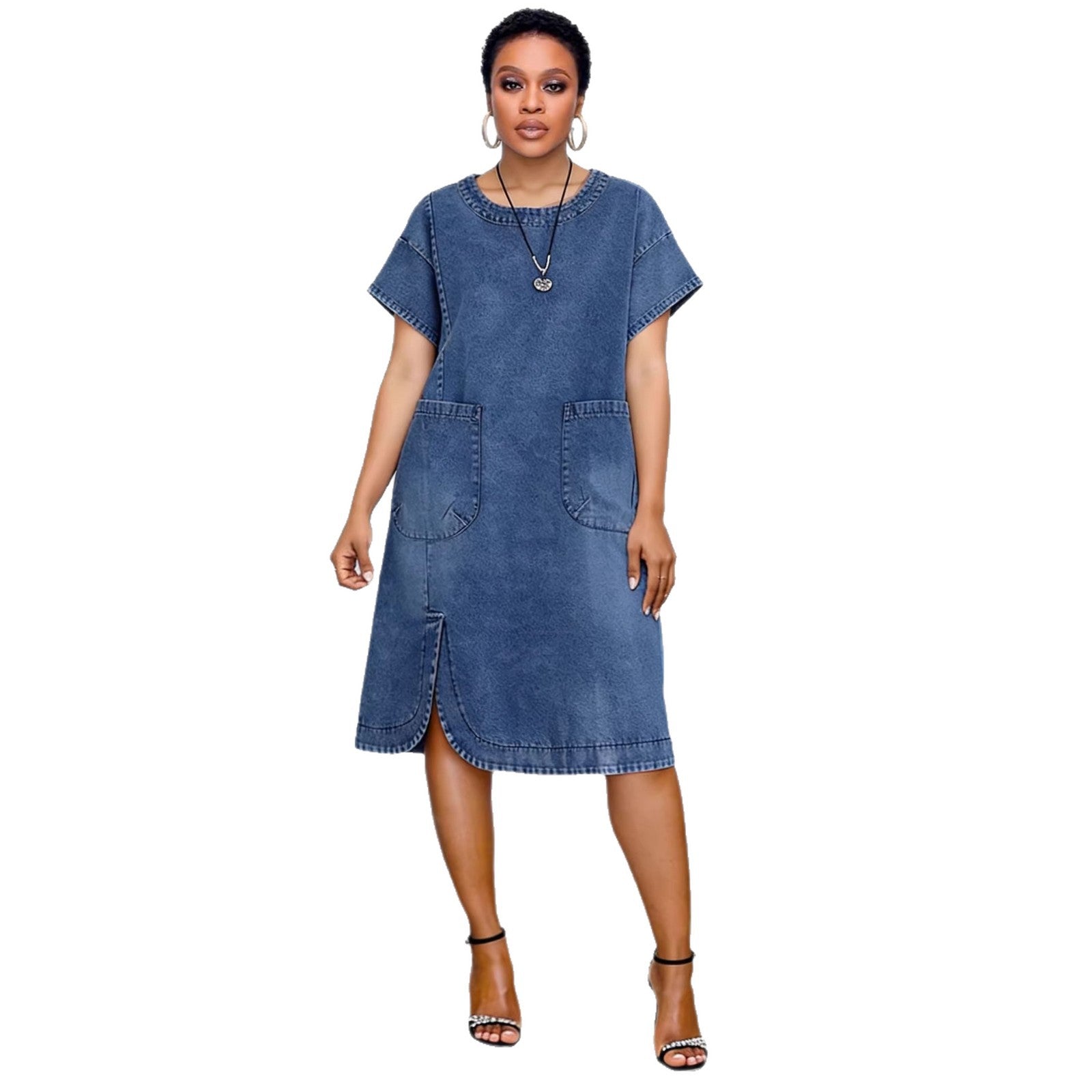 Robe en jean décontractée à manches courtes et ourlet arrondi fendu, épaules dénudées