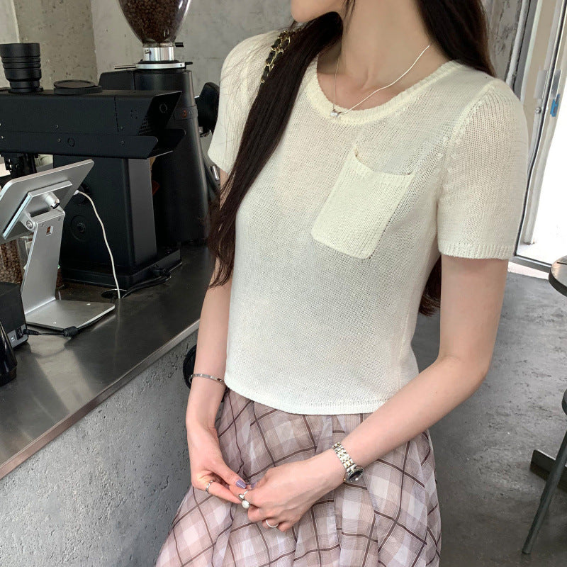 24.45 USD - Solid short-sleeve t-shirt with pocket