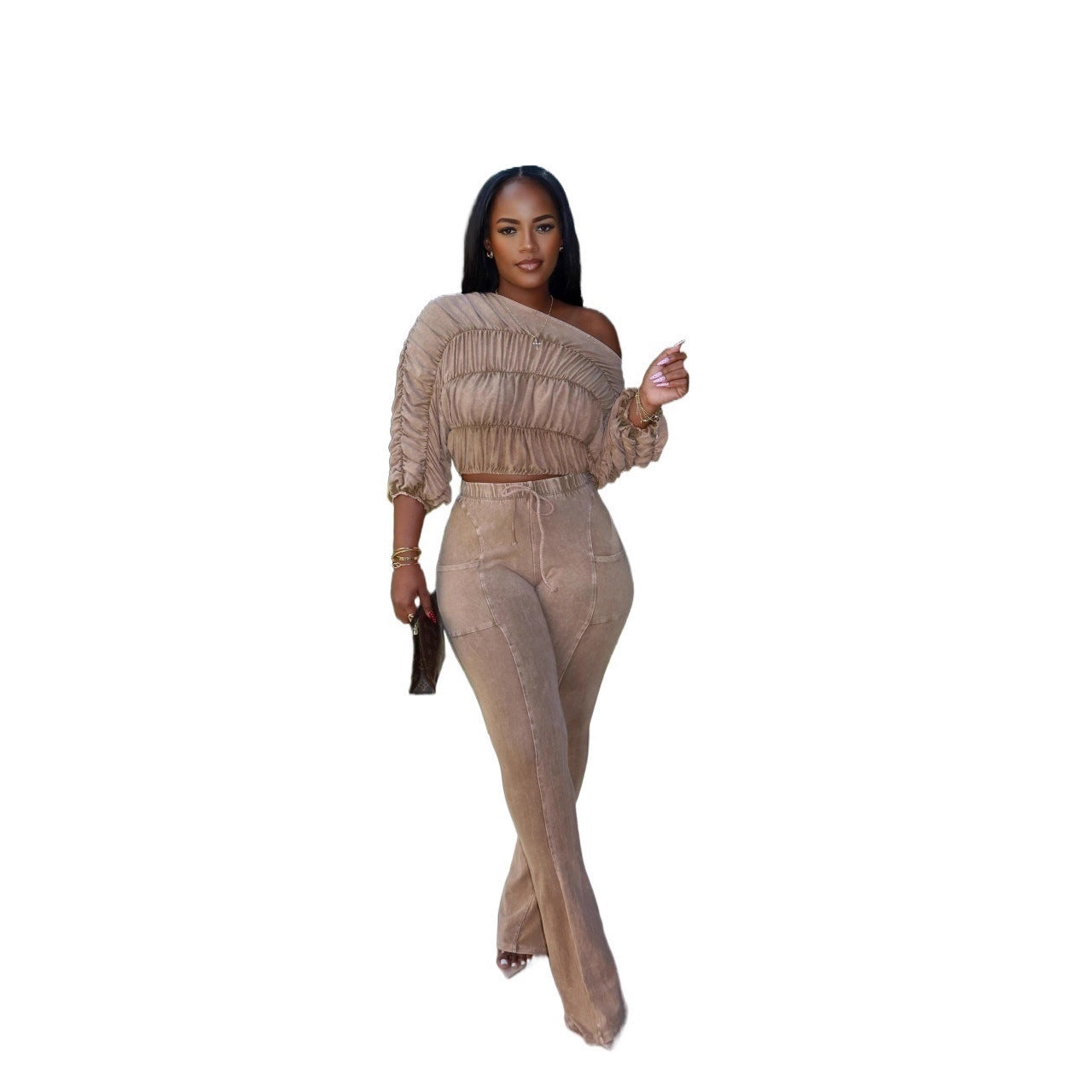 Ensemble deux pièces sexy composé d'un crop top et d'un pantalon long évasé slim