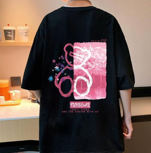Loose-fit mid-length sleeve T-shirt