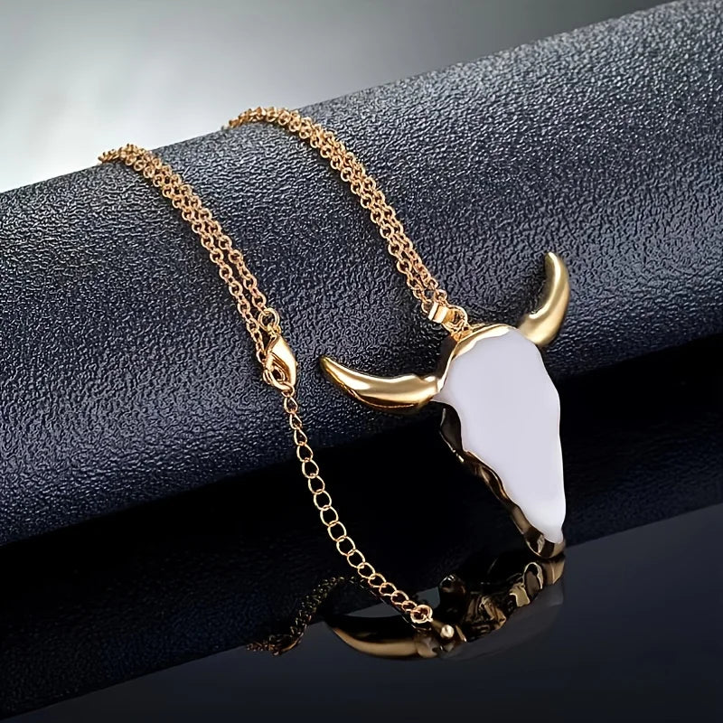 Collier pour homme avec pendentif tête de taureau