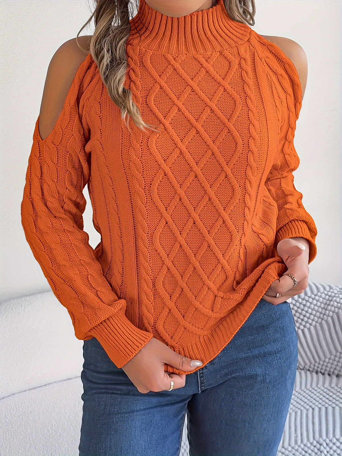 Pull-over décontracté et chaud pour femme (automne-hiver) à manches longues, motif torsadé, épaules dénudées et col mi-haut.