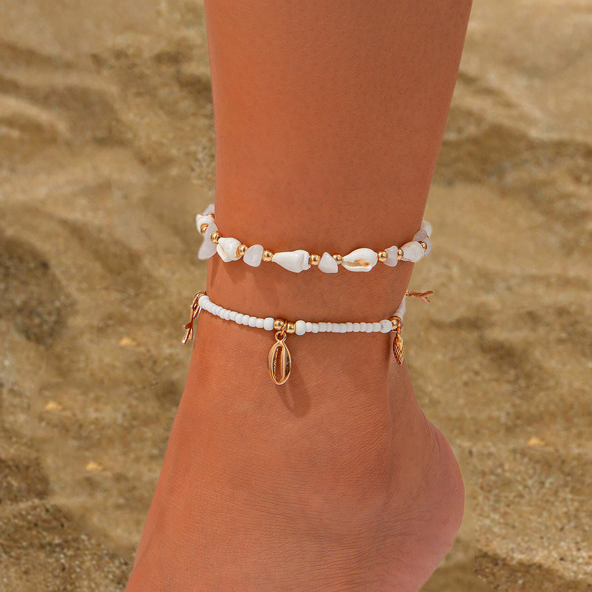 Ensemble de 3 bracelets de cheville style plage décontracté (perles de riz rondes et chaînette en acrylique avec pendentifs goutte d'eau et pièce)