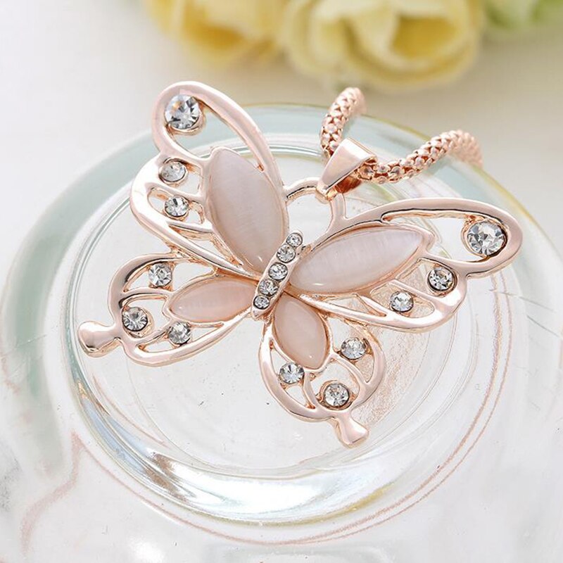 Collier exquis pour femme avec pendentif papillon en or rose et opale, chaîne de pull, bijou