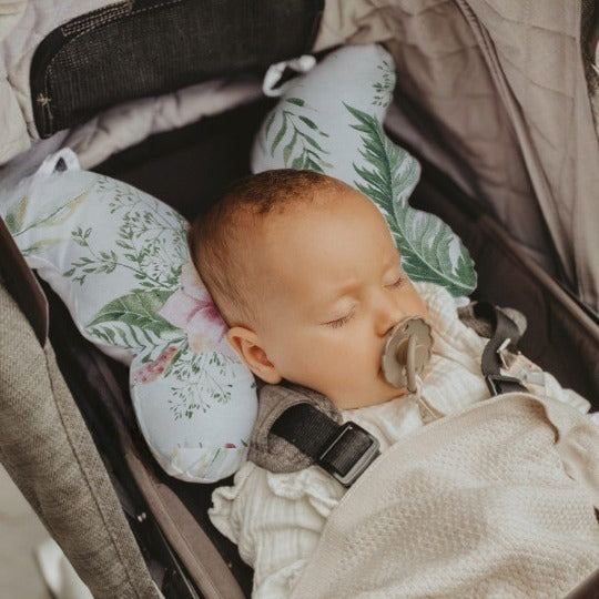 23.28 USD Coussin de nuque multifonctionnel pour poussette, en forme de papillon, avec sangle de fixation pour bébé, pour un confort optimal.