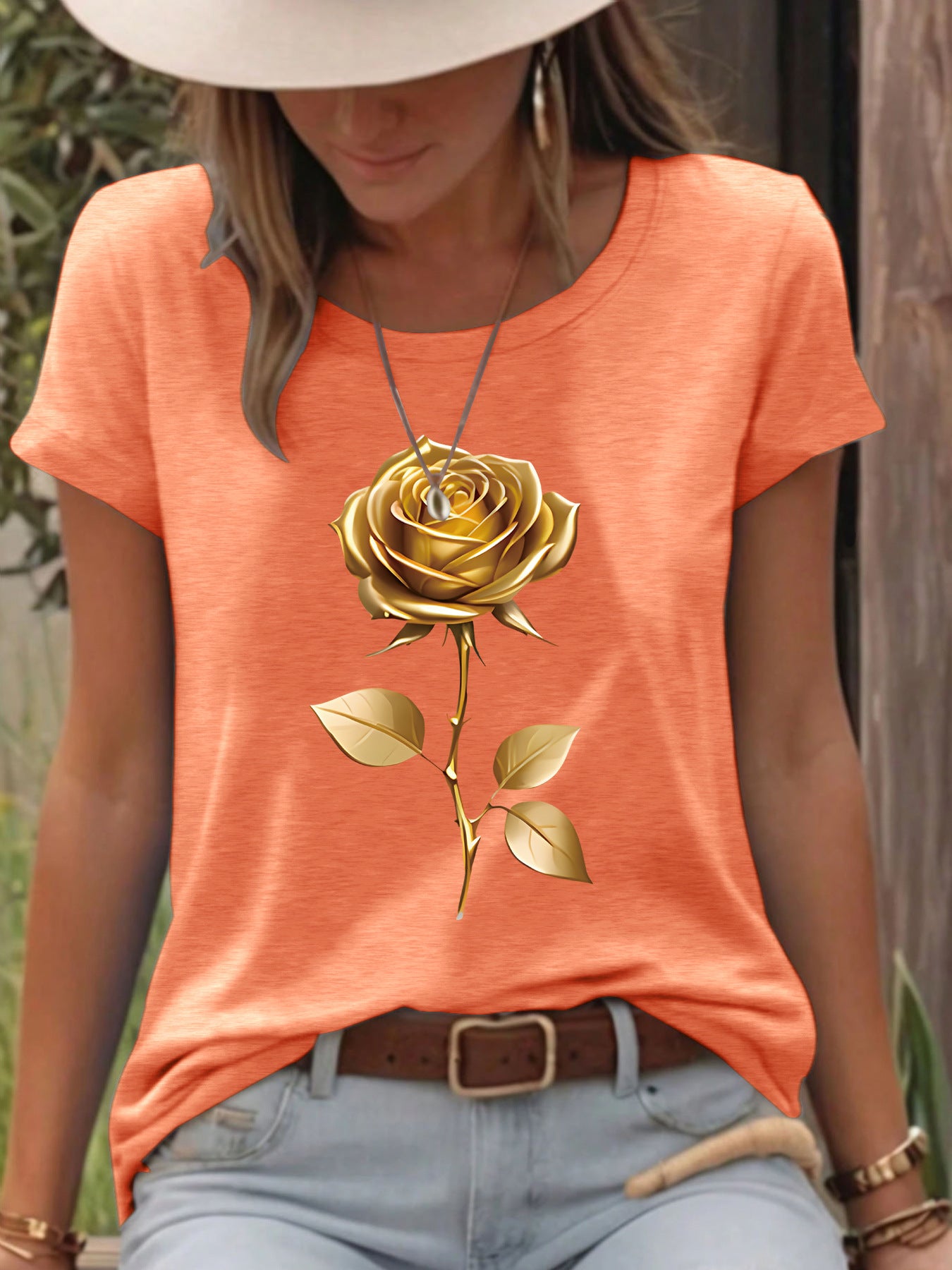 $18.62 - Short Sleeve Round Neck T-Shirt with Gold Rose