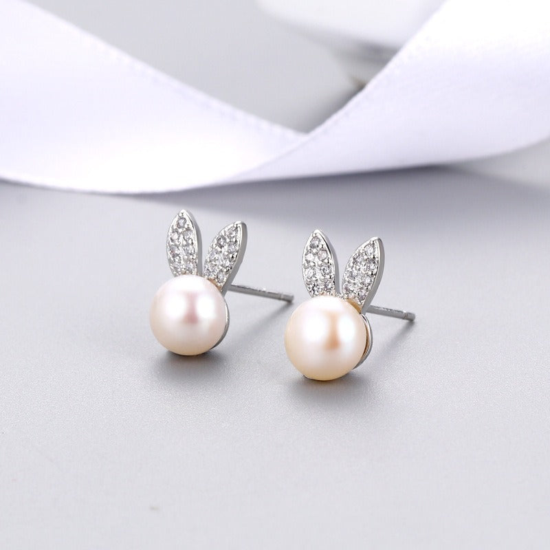 15.14 USD - Cute little bunny earrings, adorned with zircon pearls, trendy and elegant ear accessories