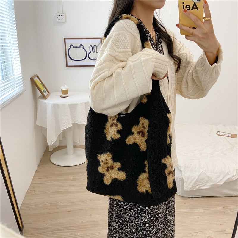 $17.71 - Women's lambskin-look tote bag, soft and fluffy canvas, teddy bear style, large capacity, soft, ideal for shopping or school. Cute school bag for girls.