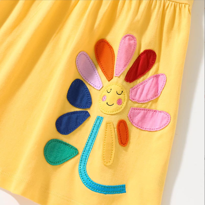 15,13 USD Robe d'été pour enfants, nouvelle robe de princesse pour petites et moyennes, robe de demoiselle d'honneur tricotée à manches courtes