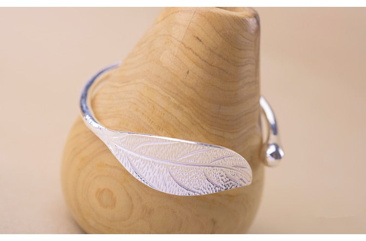 $11.64 - Silver Plated Leaf Charm Bracelets & Bangles for Women - Adjustable Wedding Bracelet - Pulseira Feminina SL206