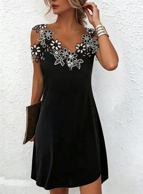 Women's V-Neck Patchwork Lace Off-Shoulder Dress
