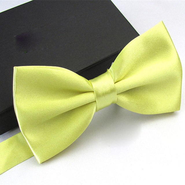 12.43 USD Nœud papillon homme, 1 pièce, style classique, en satin, idéal pour smoking, mariage ou soirée. Motif papillon ajustable.