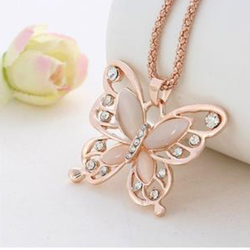 Collier exquis pour femme avec pendentif papillon en or rose et opale, chaîne de pull, bijou