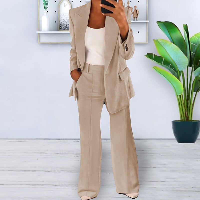 Women's blazer, slim fit, notched lapel, plain color