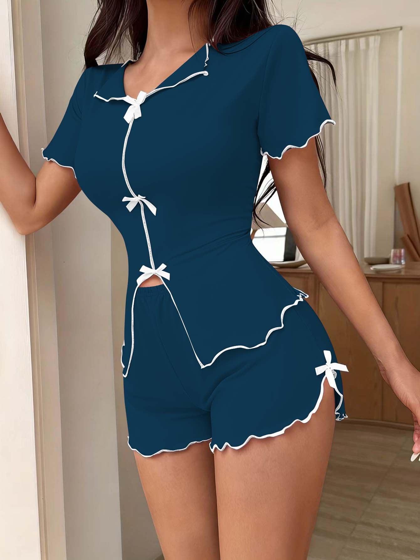 Ensemble de pyjama d'été pour femme avec nœud, short et manches courtes extensibles et sexy.