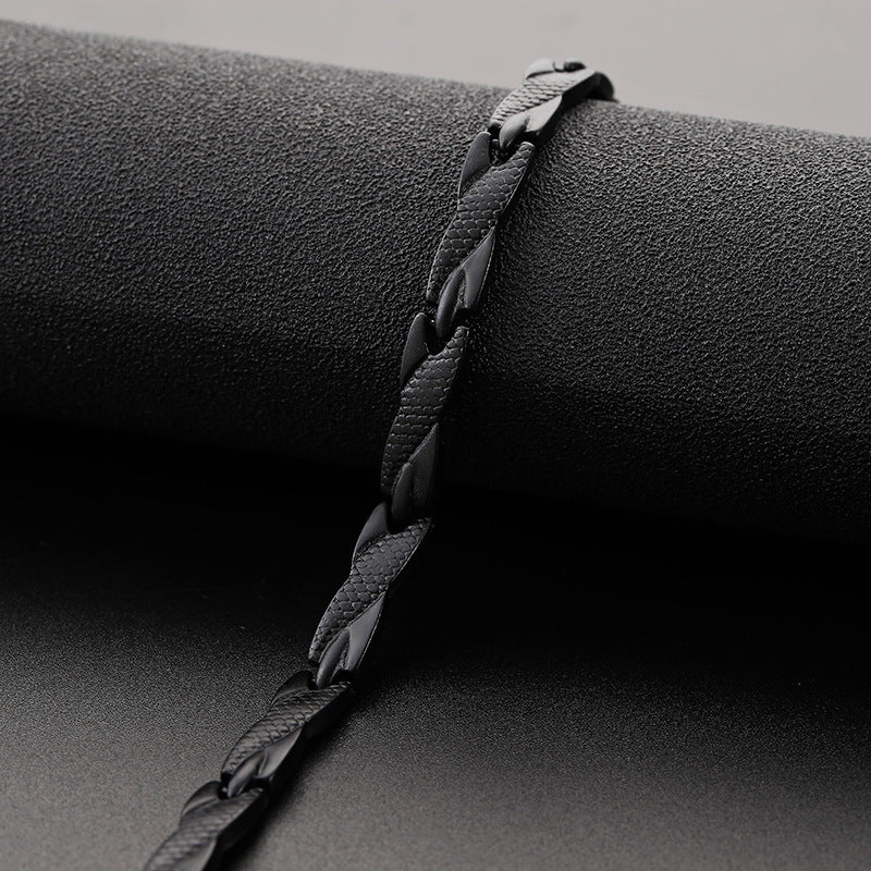 USD 12.04/13.64 - Men's gold-plated titanium steel bracelet, dragon pattern, 7mm wide.
