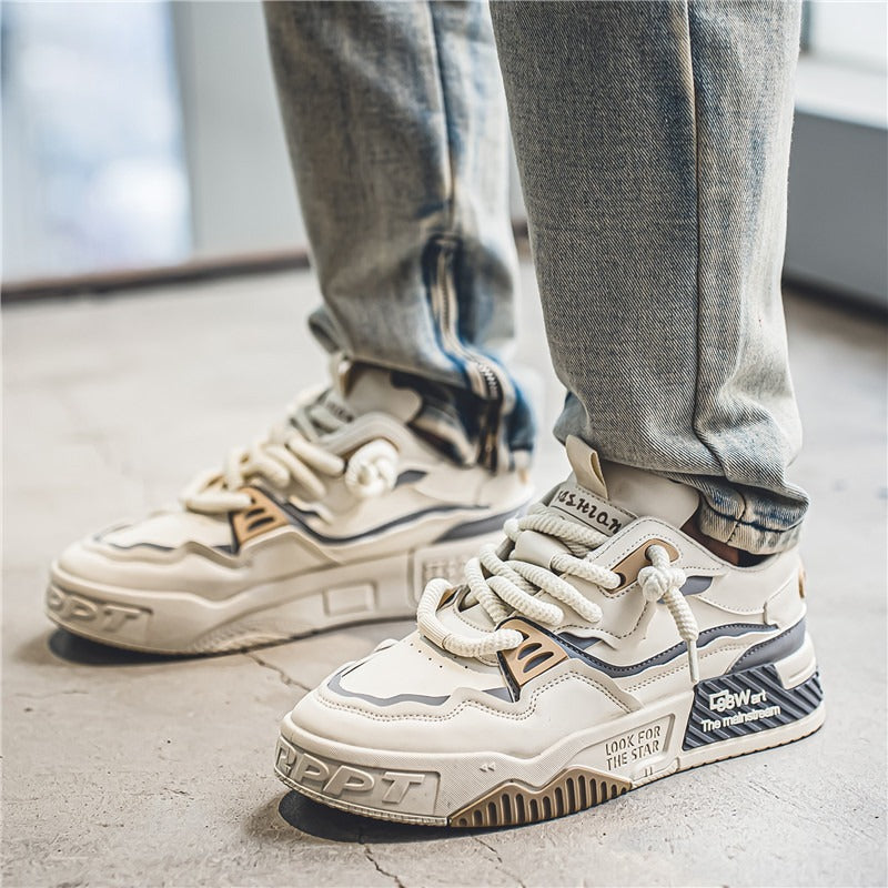 32.58 USD Chaussures plates décontractées polyvalentes à semelle épaisse, antidérapantes, pour jeunes sportifs et tendance.