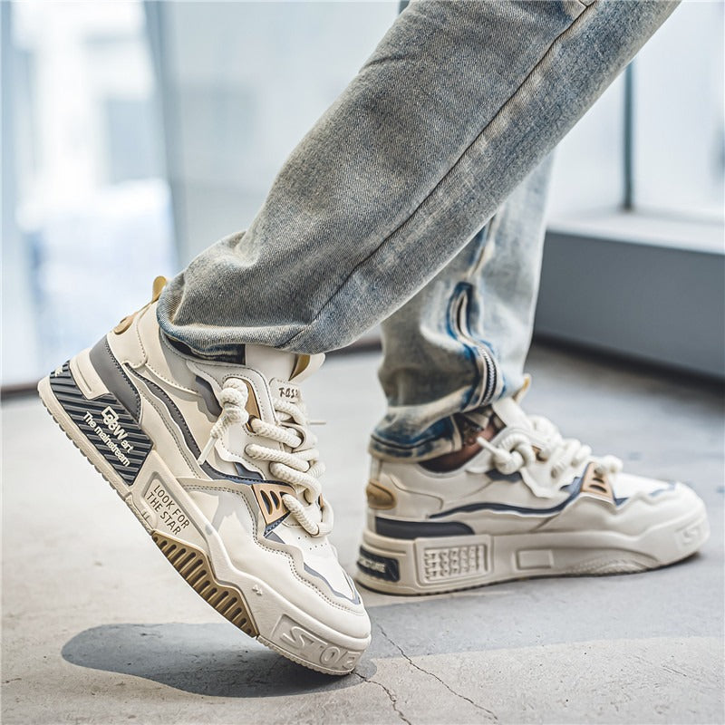 32.58 USD Chaussures plates décontractées polyvalentes à semelle épaisse, antidérapantes, pour jeunes sportifs et tendance.
