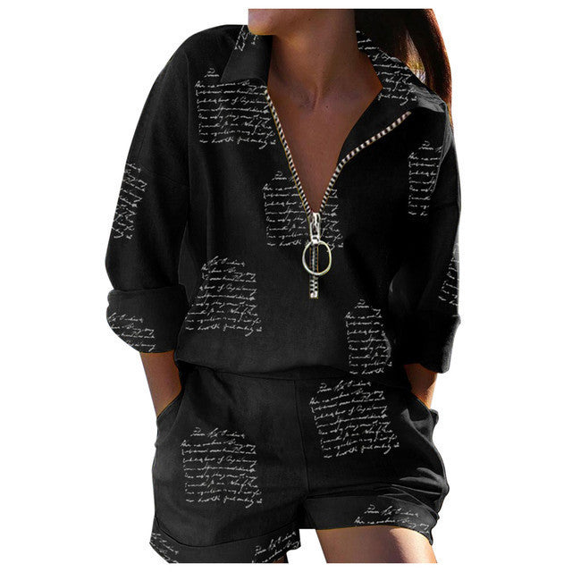 Ensemble deux pièces printanier tendance pour femme, composé d'un haut zippé imprimé à manches longues et d'un short.