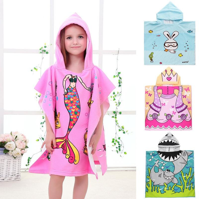 17.46 USD Cape de plage à capuche pour enfants, motif animaux, en microfibre, 60 x 120 cm, idéale pour la natation et le bain. Convient aux bébés et aux filles.