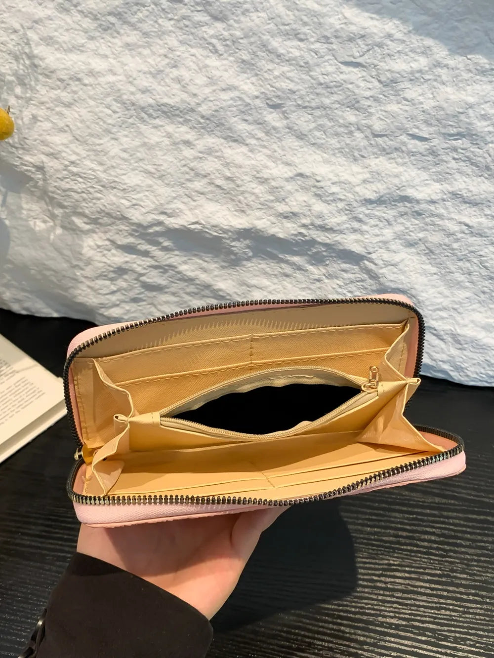 12.81 USD Portefeuille en cuir PU couleur unie