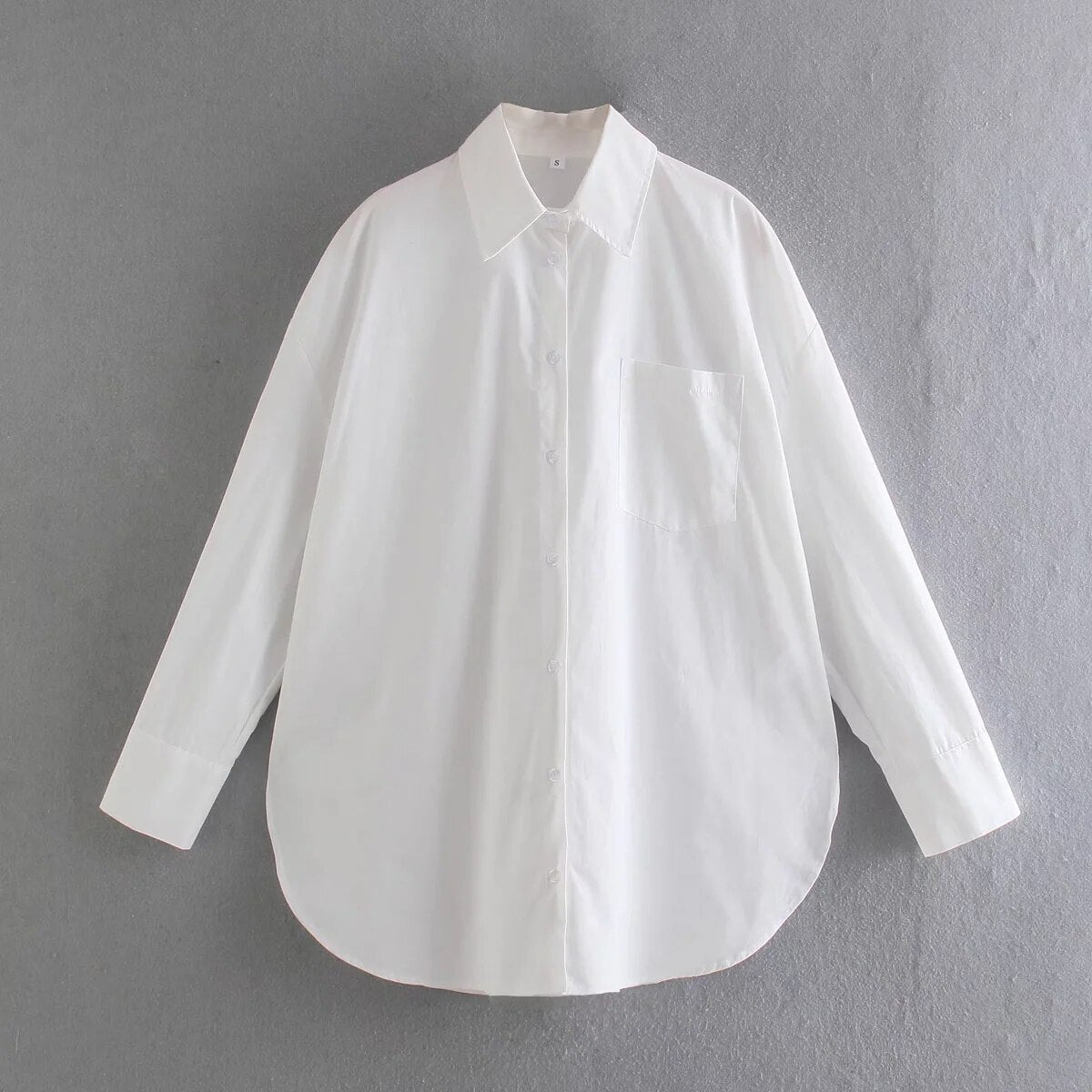 Chemise coton pour femme– Style oversize rose, 100 % coton, coupe ample, poches et boutons – Blouse chic et décontractée, style streetwear.
