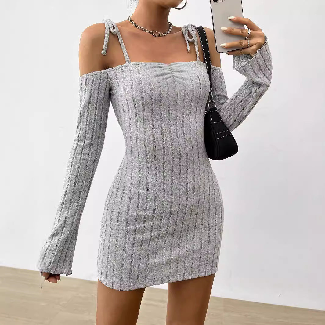 Robe-camisole légère à bretelles pour femme, style mature, automne-hiver, col asymétrique, coupe ajustée et jupe courte élégante