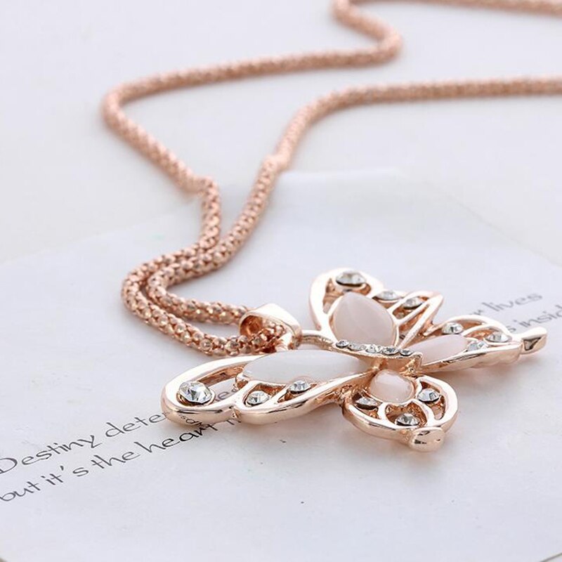 Collier exquis pour femme avec pendentif papillon en or rose et opale, chaîne de pull, bijou