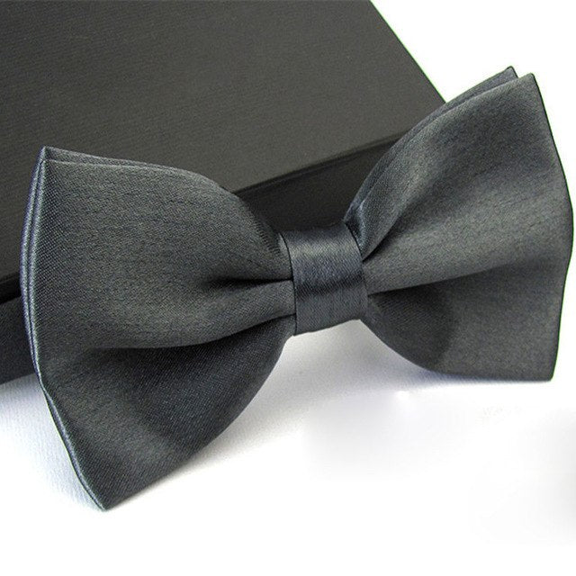 12.43 USD Nœud papillon homme, 1 pièce, style classique, en satin, idéal pour smoking, mariage ou soirée. Motif papillon ajustable.