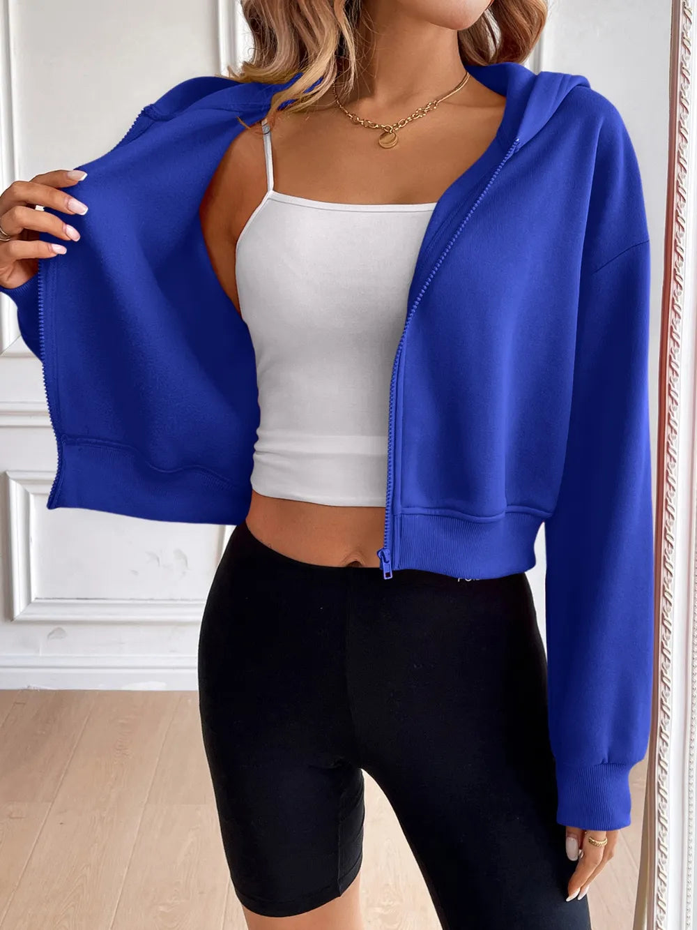 Zipped hoodie with dropped shoulders