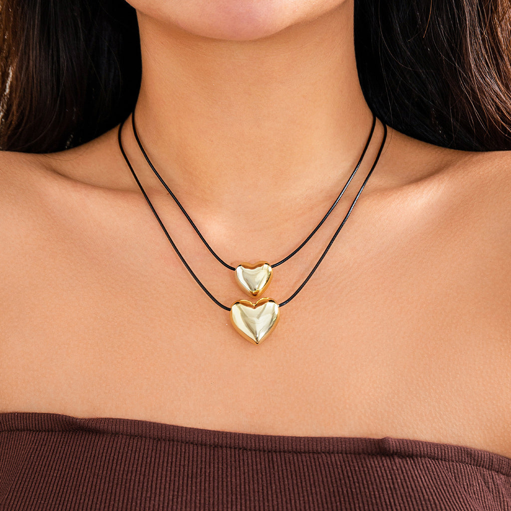 9,30/10,47 USD - Pendentif Amour Simple et Créatif, Chaîne Clavicule Polyvalente, Fil Ciré Personnalisé, Collier Vent Froid pour Femme