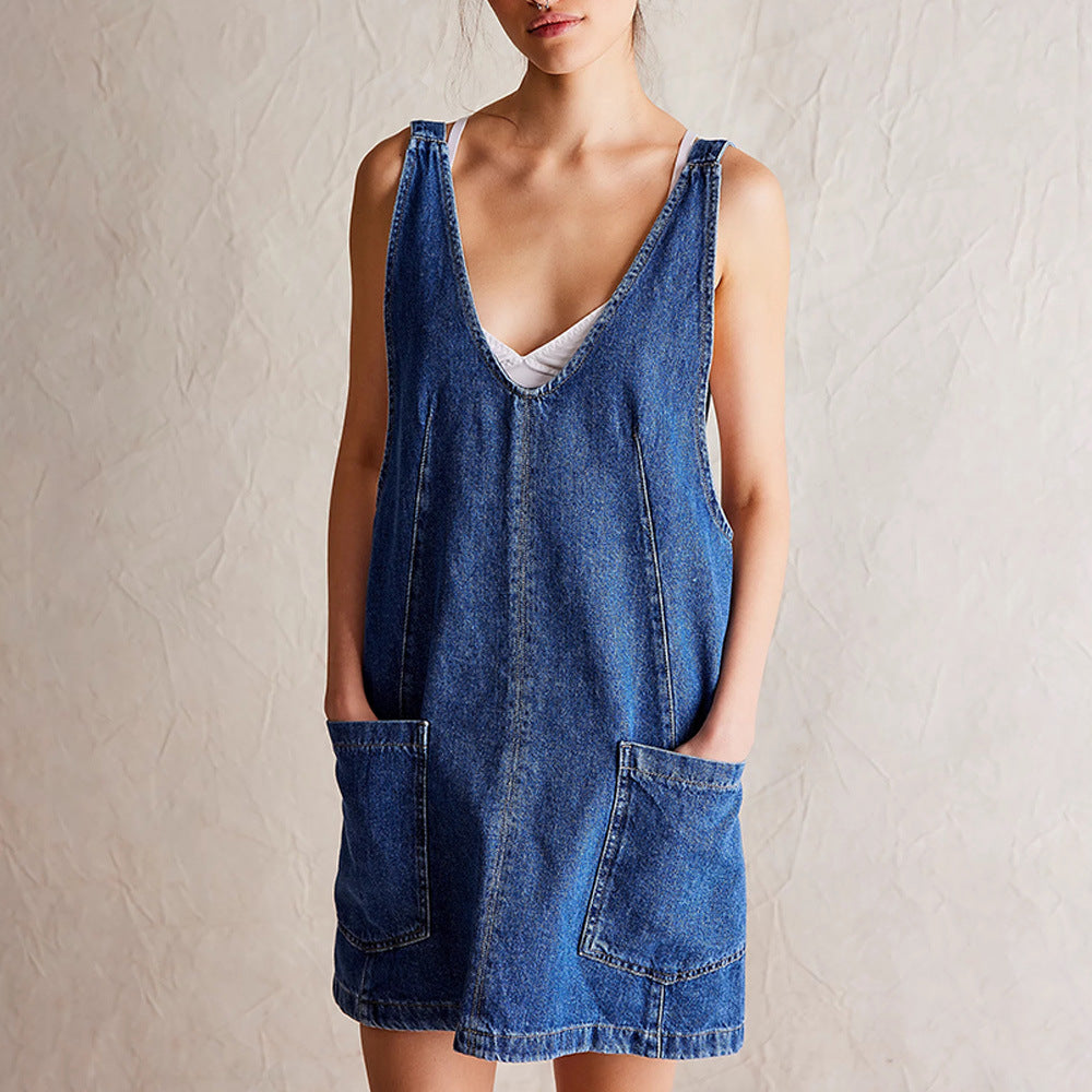 Robes d'été pour femmes, jupes courtes en jean décontractées à bretelles et poches, style vintage élégant, coupe trapèze, dos nu et sans manches.