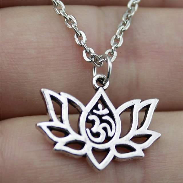 Collier pendentif Lotus Yoga Om 21x17mm, bijou fait main, cadeau pour femme