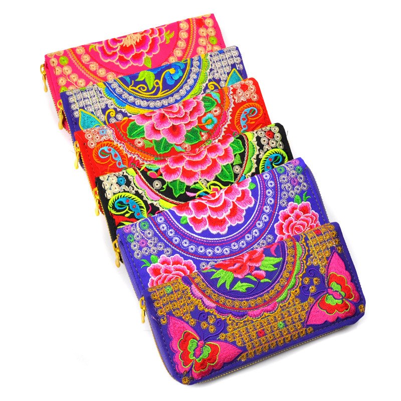 carteras chic y elegantes, carteras largas bordadas