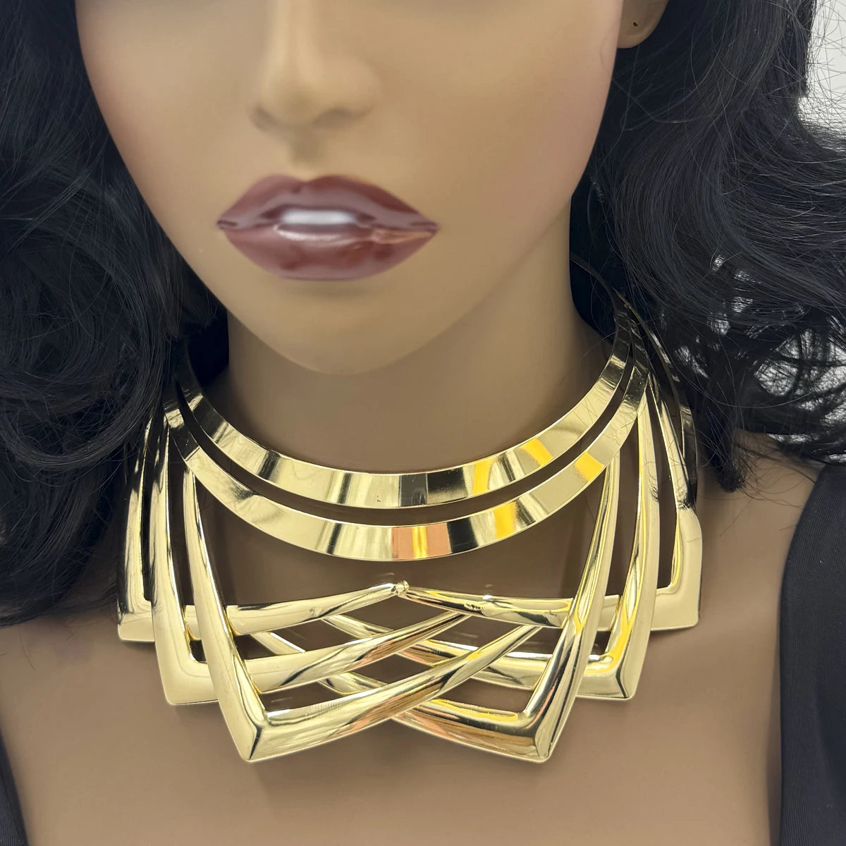Collier ras du cou gothique en alliage, style africain court et minimaliste, bijou fantaisie pour femme, cadeau idéal