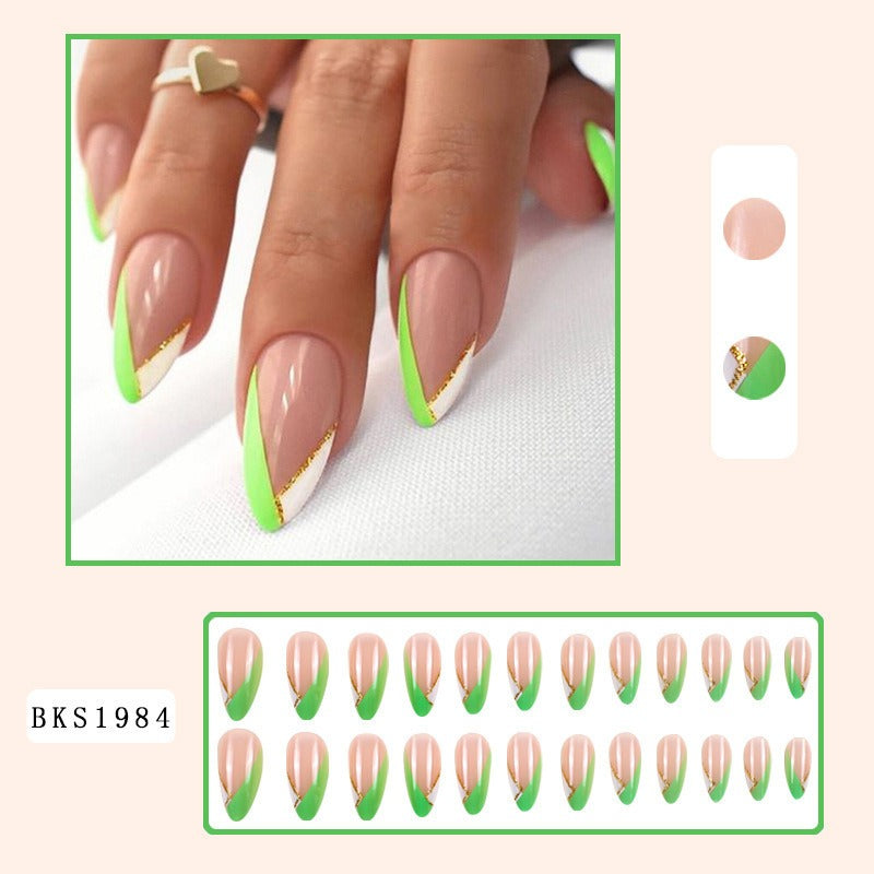 Almond manicure, natural look, trendy style, medium-length nails, patch effect.