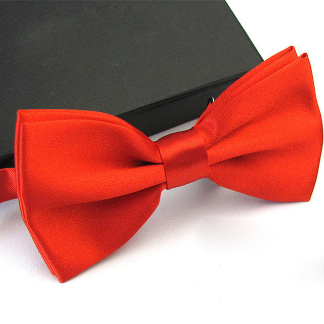 12.43 USD Nœud papillon homme, 1 pièce, style classique, en satin, idéal pour smoking, mariage ou soirée. Motif papillon ajustable.