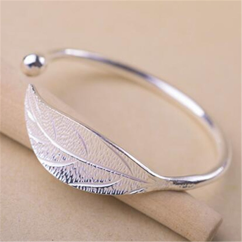11,64 USD - Bracelets et joncs à breloques en forme de feuille plaqués argent pour femmes - Bracelet ajustable de mariage - Pulseira Feminina SL206