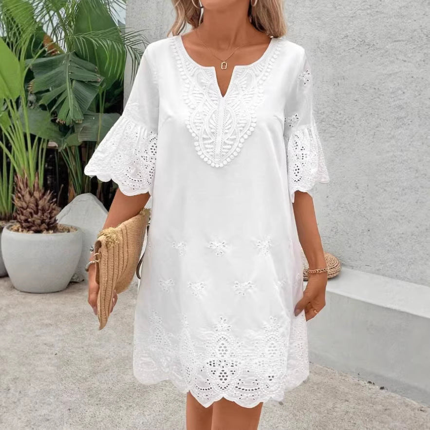 Robe femme unie à manches cinq-quarts et broderie ajourée