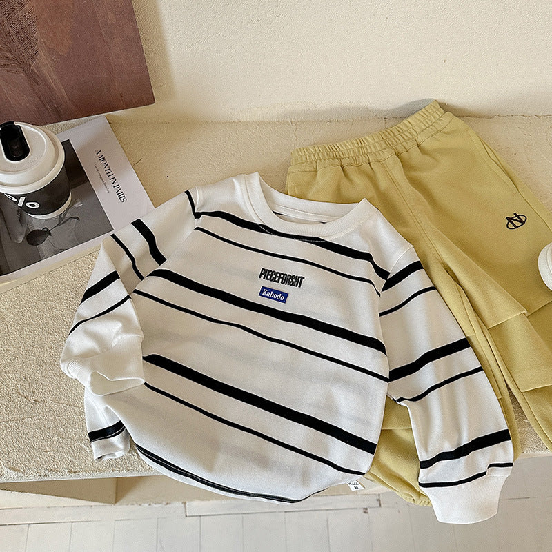 Pull à capuche rayé pour bébé, style décontracté et minimaliste