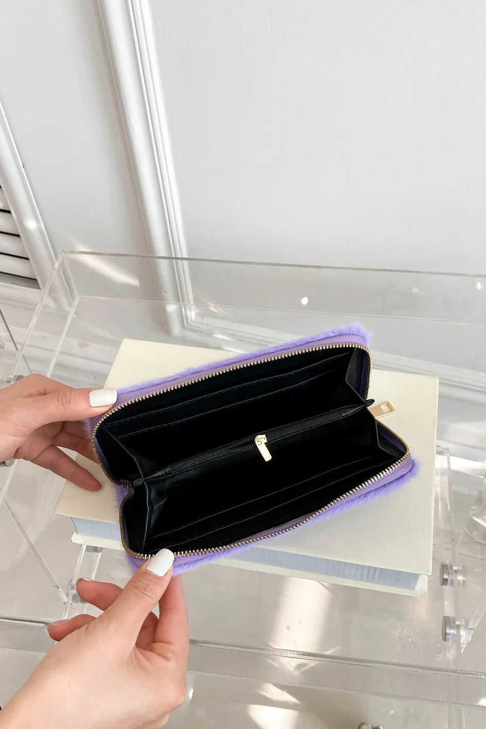 Plain rectangular plush wallet
